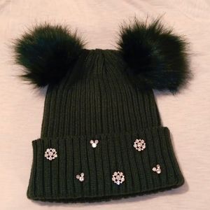 Walt Disney World Emerald Green Mickey Mouse Ear Beanie (Size Adult)